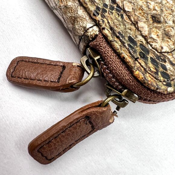 Jessica Simpson Snake Print Zip Ipad Case - Picture 10 of 10